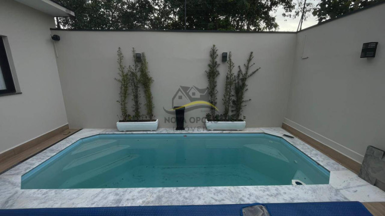 Imagem Casa com 3 Quartos à Venda, 250 m² em Medeiros - Jundiaí Imagem Casa com 3 Quartos à Venda, 250 m² em Medeiros - Jundiaí