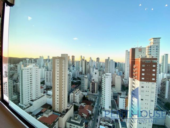 Imagem Apartamento com 4 Quartos à Venda, 213 m² em Centro - Balneário Camboriú Imagem Apartamento com 4 Quartos à Venda, 213 m² em Centro - Balneário Camboriú