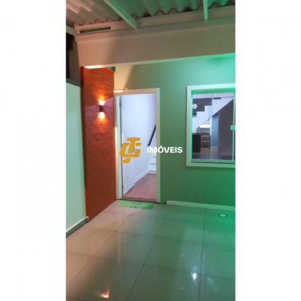 Imagem Sobrado com 2 Quartos à Venda, 69 m² em Centro - Camboriú