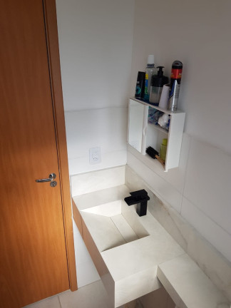 Imagem Apartamento com 2 Quartos à Venda, 42 m² em Abrantes - Abrantes