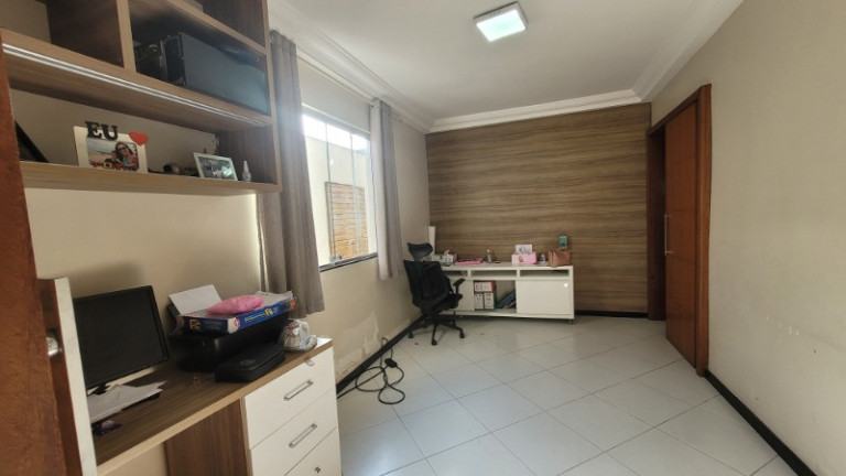 Imagem Casa com 3 Quartos à Venda, 170 m² em Barcelona - Serra Imagem Casa com 3 Quartos à Venda, 170 m² em Barcelona - Serra