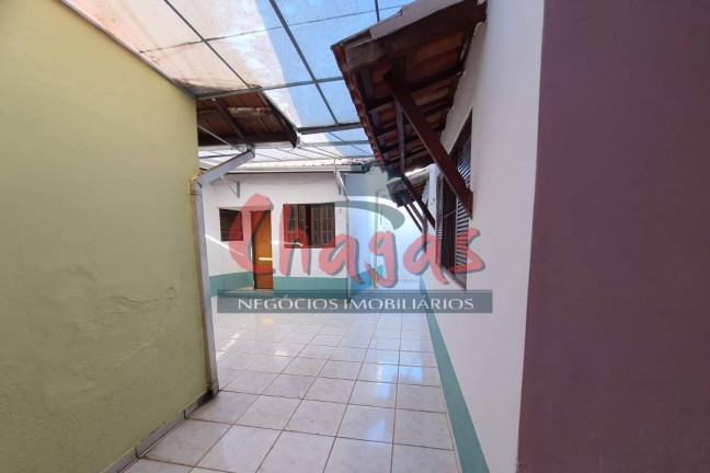 Imagem Casa com 4 Quartos para Alugar, 140 m² em Centro - Caraguatatuba Imagem Casa com 4 Quartos para Alugar, 140 m² em Centro - Caraguatatuba