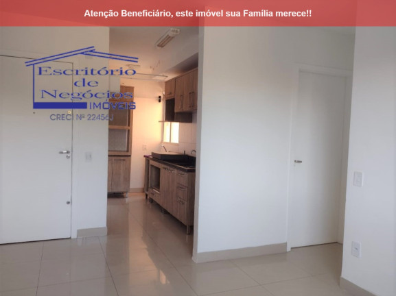 Imagem Imóvel com 2 Quartos à Venda, 40 m² em Cavalhada - Porto Alegre