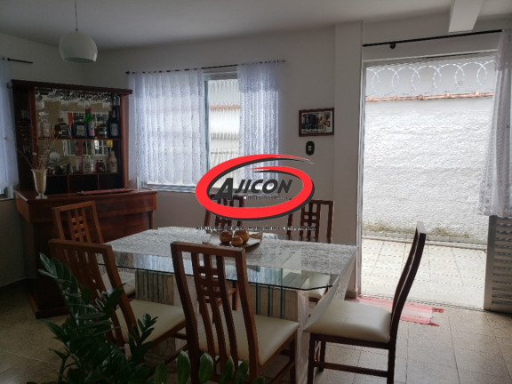 Imagem Casa com 5 Quartos à Venda, 240 m² em Barra Da Lagoa - Ubatuba Imagem Casa com 5 Quartos à Venda, 240 m² em Barra Da Lagoa - Ubatuba