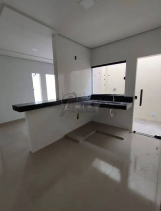 Imagem Casa com 3 Quartos à Venda, 100 m² em Acácias - Montes Claros