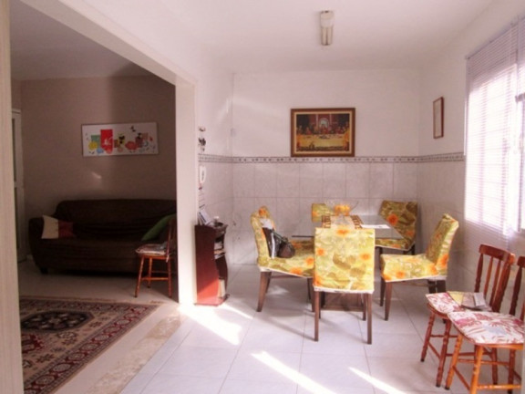 Imagem Casa com 2 Quartos à Venda, 176 m² em Sarandi - Porto Alegre Imagem Casa com 2 Quartos à Venda, 176 m² em Sarandi - Porto Alegre