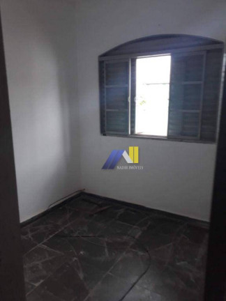 Imagem Casa com 3 Quartos para Alugar, 100 m² em Faisqueira - Pouso Alegre Imagem Casa com 3 Quartos para Alugar, 100 m² em Faisqueira - Pouso Alegre