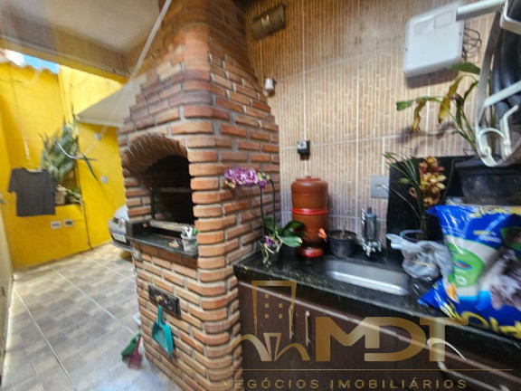 Imagem Casa com 3 Quartos à Venda, 136 m² em Vila Cloris - Belo Horizonte