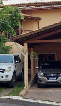 Casa de Condomínio com 3 Quartos à Venda, 288 m² em Chácara Roselândia - Cotia