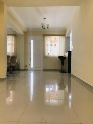 Imagem Sobrado com 4 Quartos à Venda, 212 m² em Tupi - Praia Grande