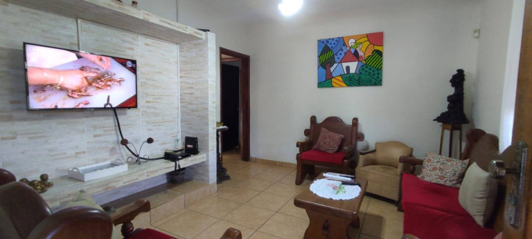 Imagem Casa com 4 Quartos à Venda, 420 m² em Centro - Peruíbe Imagem Casa com 4 Quartos à Venda, 420 m² em Centro - Peruíbe