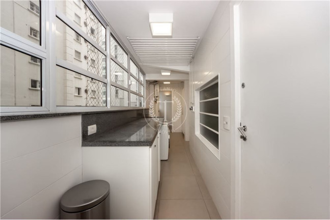Imagem Apartamento com 3 Quartos à Venda, 198 m² em Itaim Bibi - São Paulo