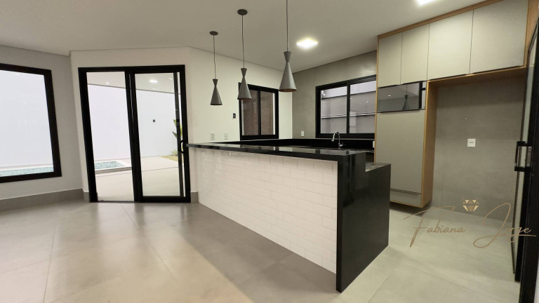 Imagem Casa com 3 Quartos à Venda, 327 m² em Roncáglia - Valinhos Imagem Casa com 3 Quartos à Venda, 327 m² em Roncáglia - Valinhos