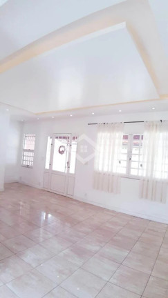 Imagem Casa com 3 Quartos à Venda, 270 m² em Guaratiba - Rio De Janeiro