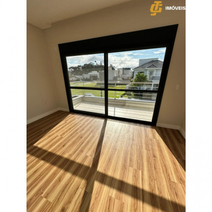 Imagem Casa com 4 Quartos à Venda, 265 m² em Caledônia - Camboriú Imagem Casa com 4 Quartos à Venda, 265 m² em Caledônia - Camboriú