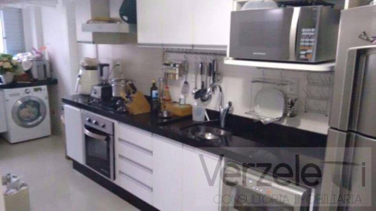 Imagem Apartamento com 3 Quartos à Venda, 122 m² em Centro - Balneário Camboriú Imagem Apartamento com 3 Quartos à Venda, 122 m² em Centro - Balneário Camboriú