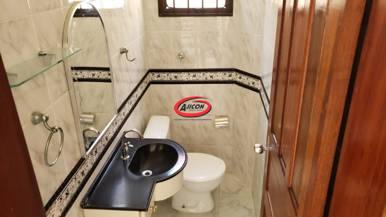 Imagem Casa com 4 Quartos à Venda, 155 m² em Centro - Ubatuba