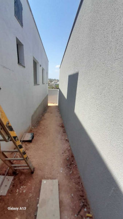 Imagem Casa com 3 Quartos à Venda, 90 m² em Novo Centro - Santa Luzia Imagem Casa com 3 Quartos à Venda, 90 m² em Novo Centro - Santa Luzia