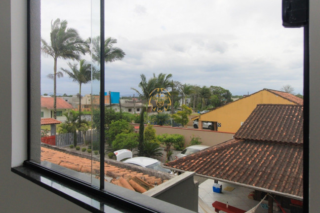 Imagem Sobrado com 3 Quartos à Venda,  em Volta Ao Mundo 1 - Itapoá