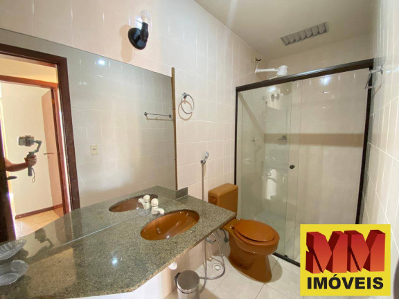 Imagem Apartamento com 3 Quartos à Venda, 194 m² em Braga - Cabo Frio