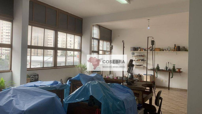 Sala Comercial à Venda, 57 m² em Vila Nova Conceição - São Paulo