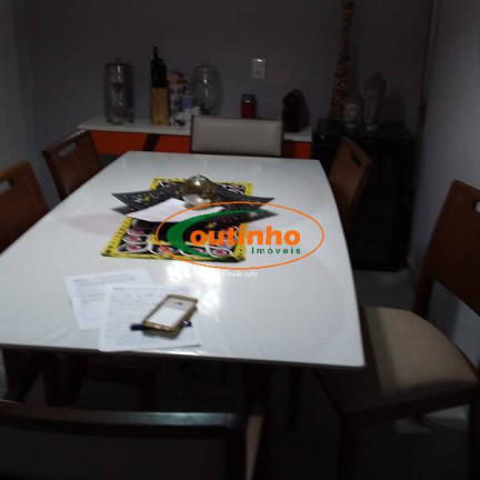 Imagem Apartamento com 3 Quartos à Venda, 129 m² em Tijuca - Rio De Janeiro Imagem Apartamento com 3 Quartos à Venda, 129 m² em Tijuca - Rio De Janeiro