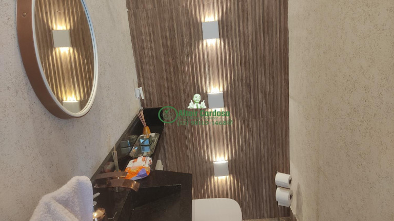 Imagem Casa com 5 Quartos à Venda, 580 m² em Centro - Jambeiro