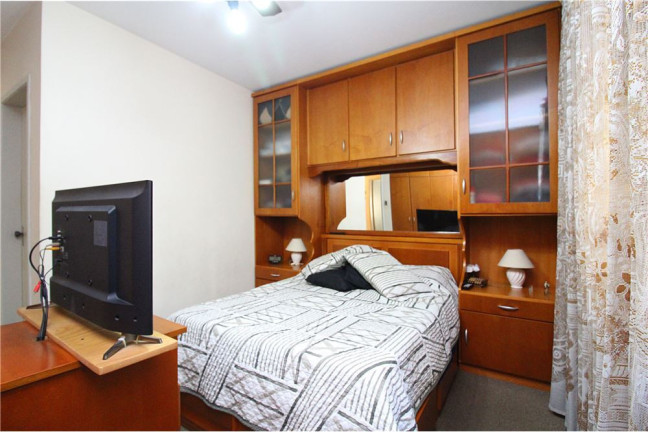 Imagem Imóvel com 3 Quartos à Venda, em Rio Branco - Porto Alegre Imagem Imóvel com 3 Quartos à Venda, em Rio Branco - Porto Alegre
