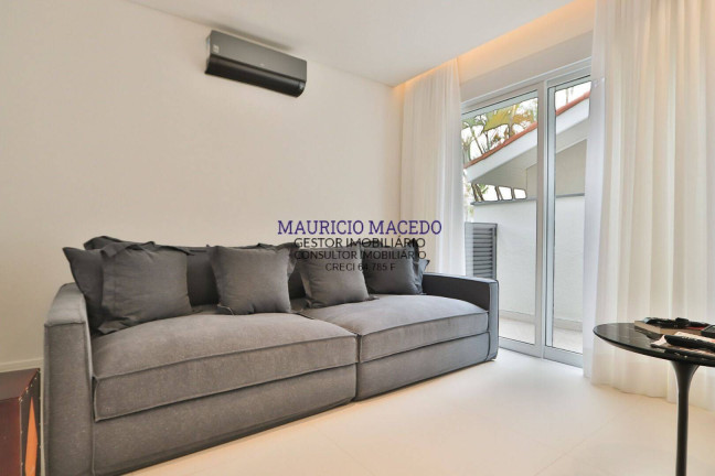 Imagem Casa com 4 Quartos à Venda, 357 m² em Alphaville - Santana De Parnaíba Imagem Casa com 4 Quartos à Venda, 357 m² em Alphaville - Santana De Parnaíba