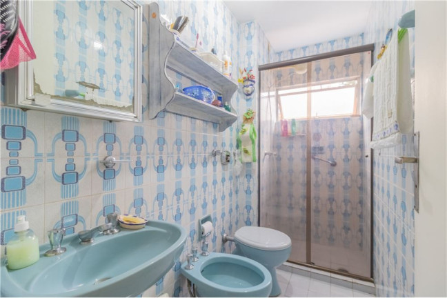 Imagem Imóvel com 1 Quarto à Venda,  em Moinhos De Vento - Porto Alegre