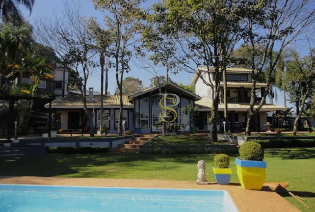 Casa com 4 Quartos à Venda, 463 m² em Serra Da Cantareira - Mairiporã