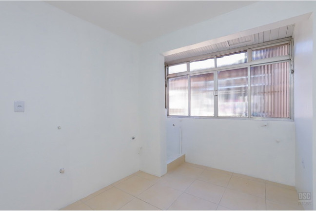 Imagem Imóvel com 2 Quartos à Venda, 55 m² em Cavalhada - Porto Alegre