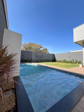 Casa com 3 Quartos à Venda, 209 m² em Setor Faiçalville - Goiânia