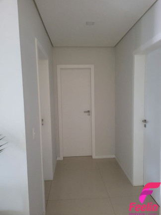 Imagem Casa com 4 Quartos à Venda, 306 m² em Campeche - Florianópolis