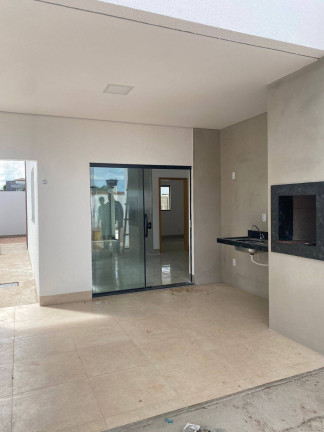Imagem Casa com 3 Quartos à Venda, 127 m² em Jardim Universitário - Cuiabá