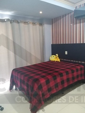 Imagem Casa com 5 Quartos à Venda, 420 m² em Curió-utinga - Belém Imagem Casa com 5 Quartos à Venda, 420 m² em Curió-utinga - Belém