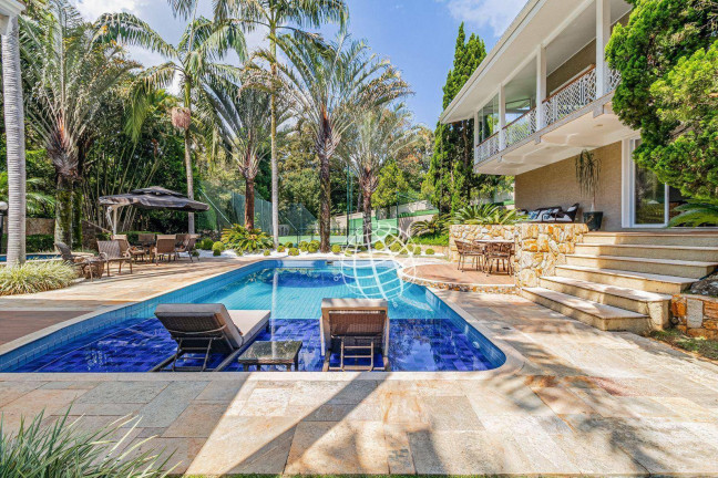 Imagem Casa com 8 Quartos à Venda, 750 m² em Condomínio Flamboyant - Atibaia