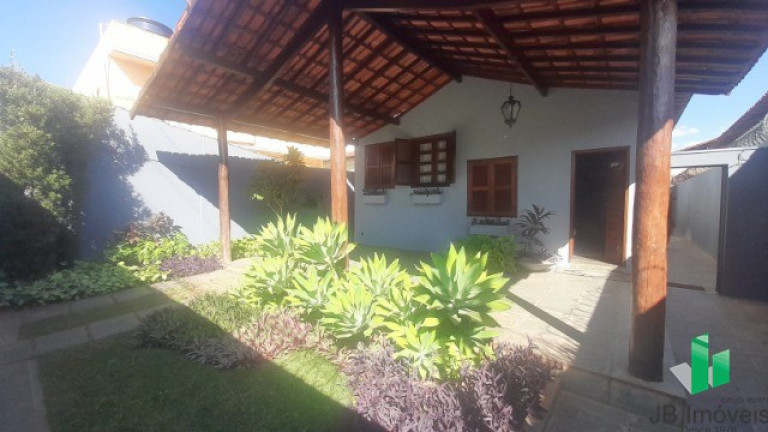 Imagem Casa com 3 Quartos à Venda, 180 m² em Cândida Câmara - Montes Claros