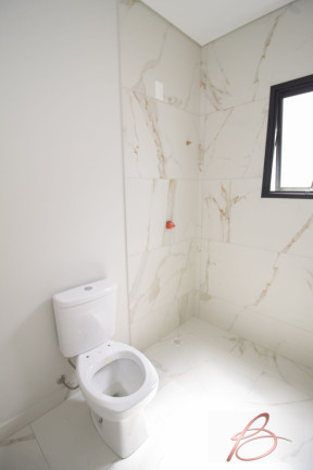 Imagem Casa com 4 Quartos à Venda, 250 m² em Barra - Balneário Camboriú Imagem Casa com 4 Quartos à Venda, 250 m² em Barra - Balneário Camboriú