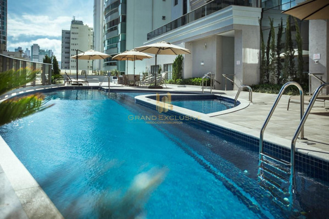 Imagem Apartamento com 3 Quartos à Venda, 399 m² em Centro - Balneário Camboriú Imagem Apartamento com 3 Quartos à Venda, 399 m² em Centro - Balneário Camboriú