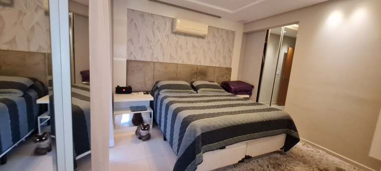 Imagem Apartamento com 3 Quartos à Venda, 190 m² em Caiçara - Praia Grande Imagem Apartamento com 3 Quartos à Venda, 190 m² em Caiçara - Praia Grande