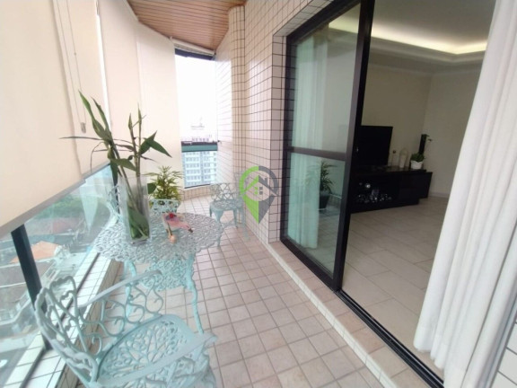 Apartamento com 3 Quartos à Venda, 150 m² em Embaré - Santos