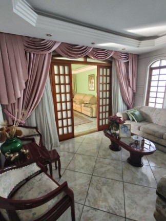 Imagem Casa com 3 Quartos à Venda ou Locação, 337 m² em Vila Ema - São Paulo Imagem Casa com 3 Quartos à Venda ou Locação, 337 m² em Vila Ema - São Paulo