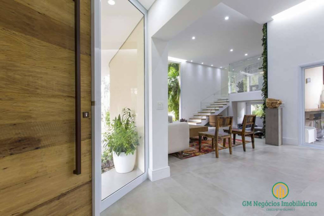 Imagem Casa de Condomínio com 5 Quartos à Venda, 518 m² em Jardim Mediterrâneo - Cotia Imagem Casa de Condomínio com 5 Quartos à Venda, 518 m² em Jardim Mediterrâneo - Cotia