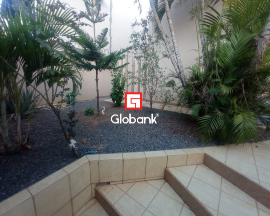 Imagem Casa com 4 Quartos à Venda, 274 m² em Augusta Mota - Montes Claros Imagem Casa com 4 Quartos à Venda, 274 m² em Augusta Mota - Montes Claros