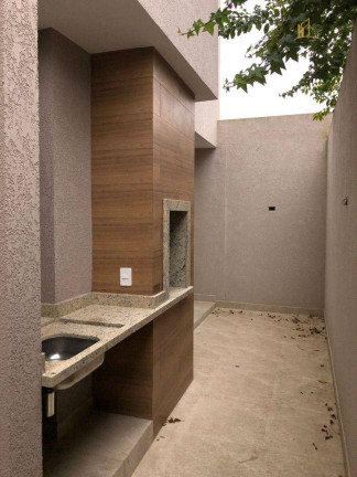 Imagem Sobrado com 3 Quartos à Venda, 178 m² em Bom Retiro - Curitiba Imagem Sobrado com 3 Quartos à Venda, 178 m² em Bom Retiro - Curitiba