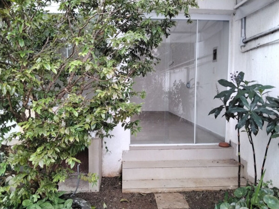 Imagem Casa com 3 Quartos à Venda, 300 m² em Planalto Paulista - São Paulo Imagem Casa com 3 Quartos à Venda, 300 m² em Planalto Paulista - São Paulo