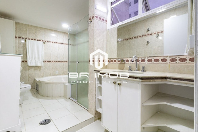 Imagem Imóvel com 3 Quartos à Venda, 141 m² em Sumaré - São Paulo Imagem Imóvel com 3 Quartos à Venda, 141 m² em Sumaré - São Paulo