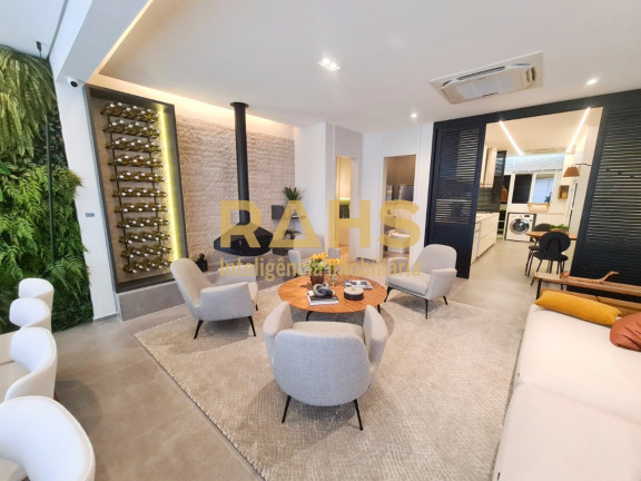 Imagem Apartamento com 3 Quartos à Venda, 159 m² em América - Joinville Imagem Apartamento com 3 Quartos à Venda, 159 m² em América - Joinville
