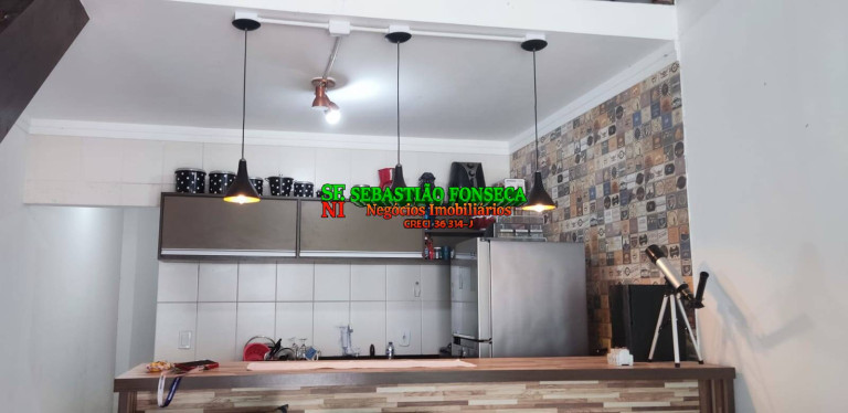 Casa com 2 Quartos à Venda, 101 m² em Centro - Caraguatatuba